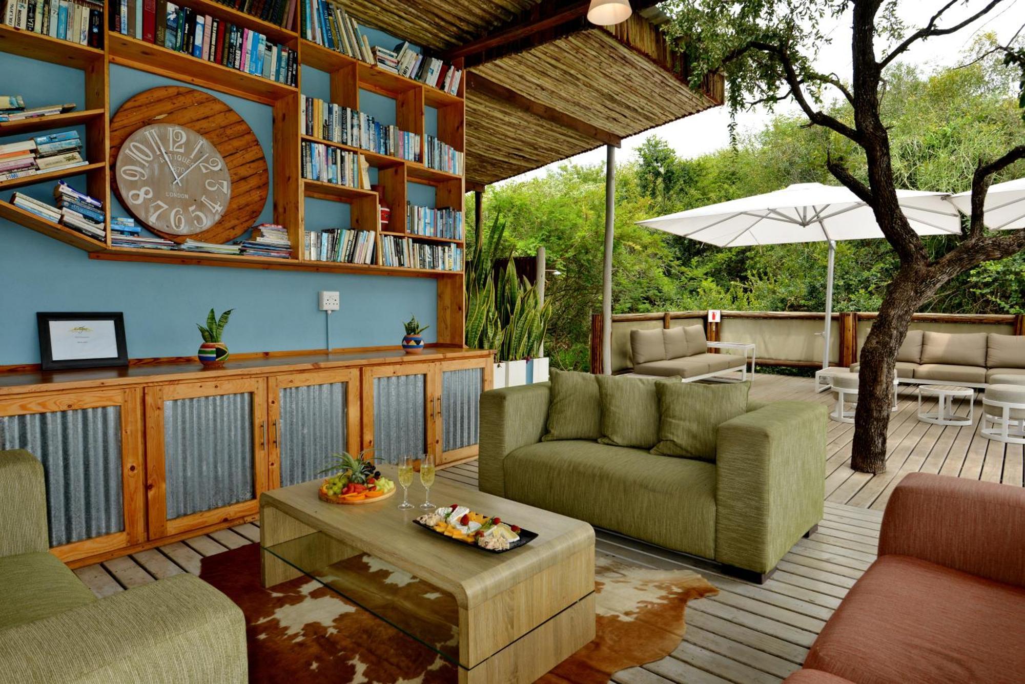 Kruger Safari Lodge Manyeleti Game Reserve Exterior photo